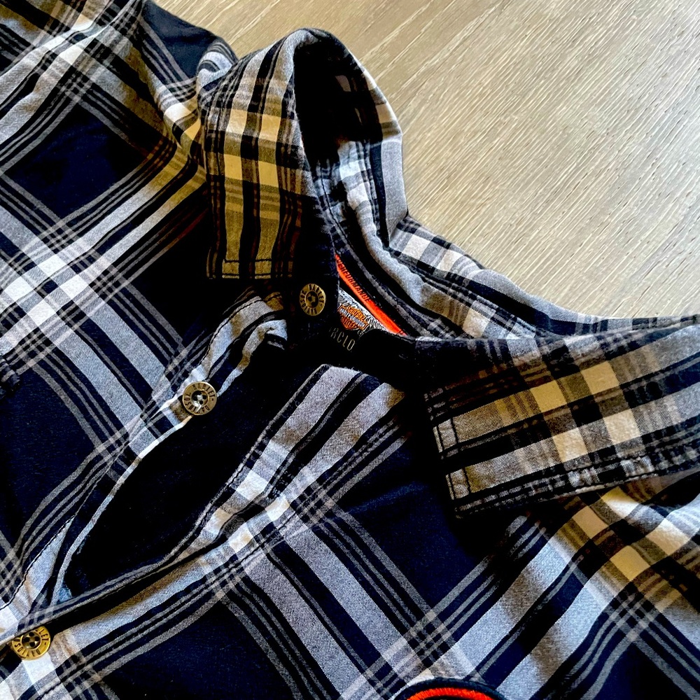 Used Harley-davidson button men’s shirt XL